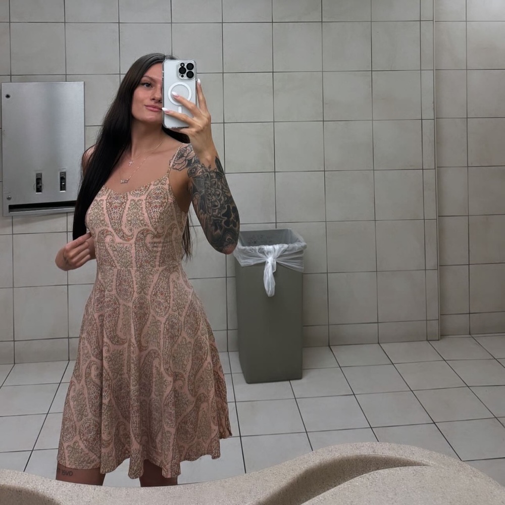 Old Navy pink dress